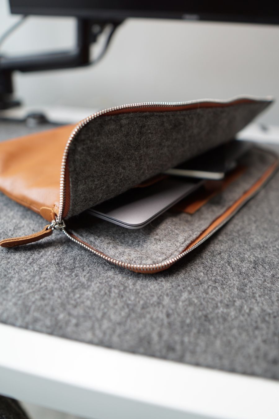 Laptop bags style inspiration — exact item and specifications to be confirmed